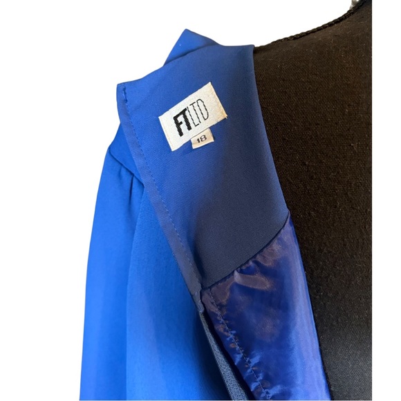 Vintage FTLTD Woman Maxi Blue 100% Polyester fully lined dress with shoulder pad - Picture 4 of 5